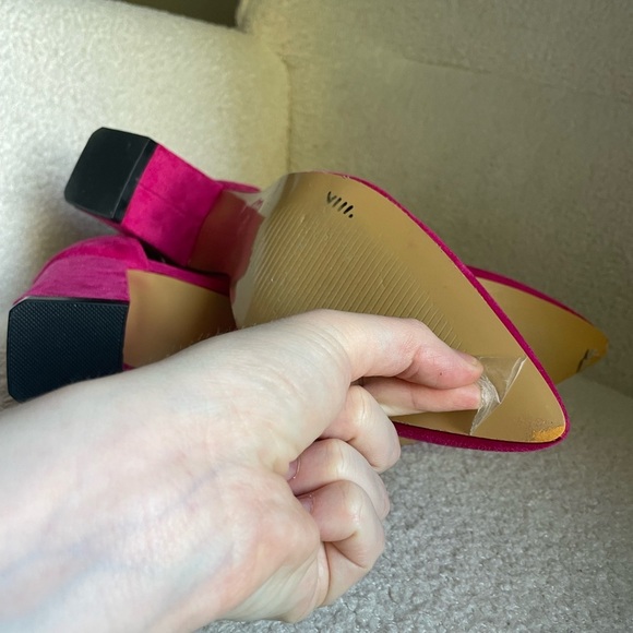 Pink pointed-toe block heel pumps with a rhinestone ankle strap NWOT size 9 - Picture 11 of 13